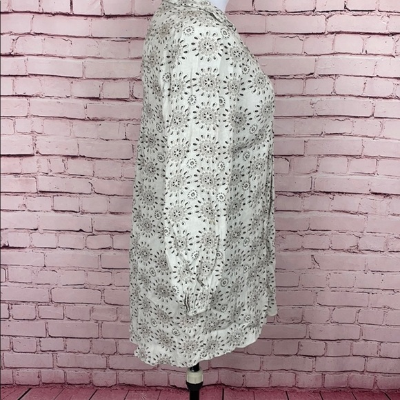 ZARA Woman Top Size Medium - Picture 3 of 5